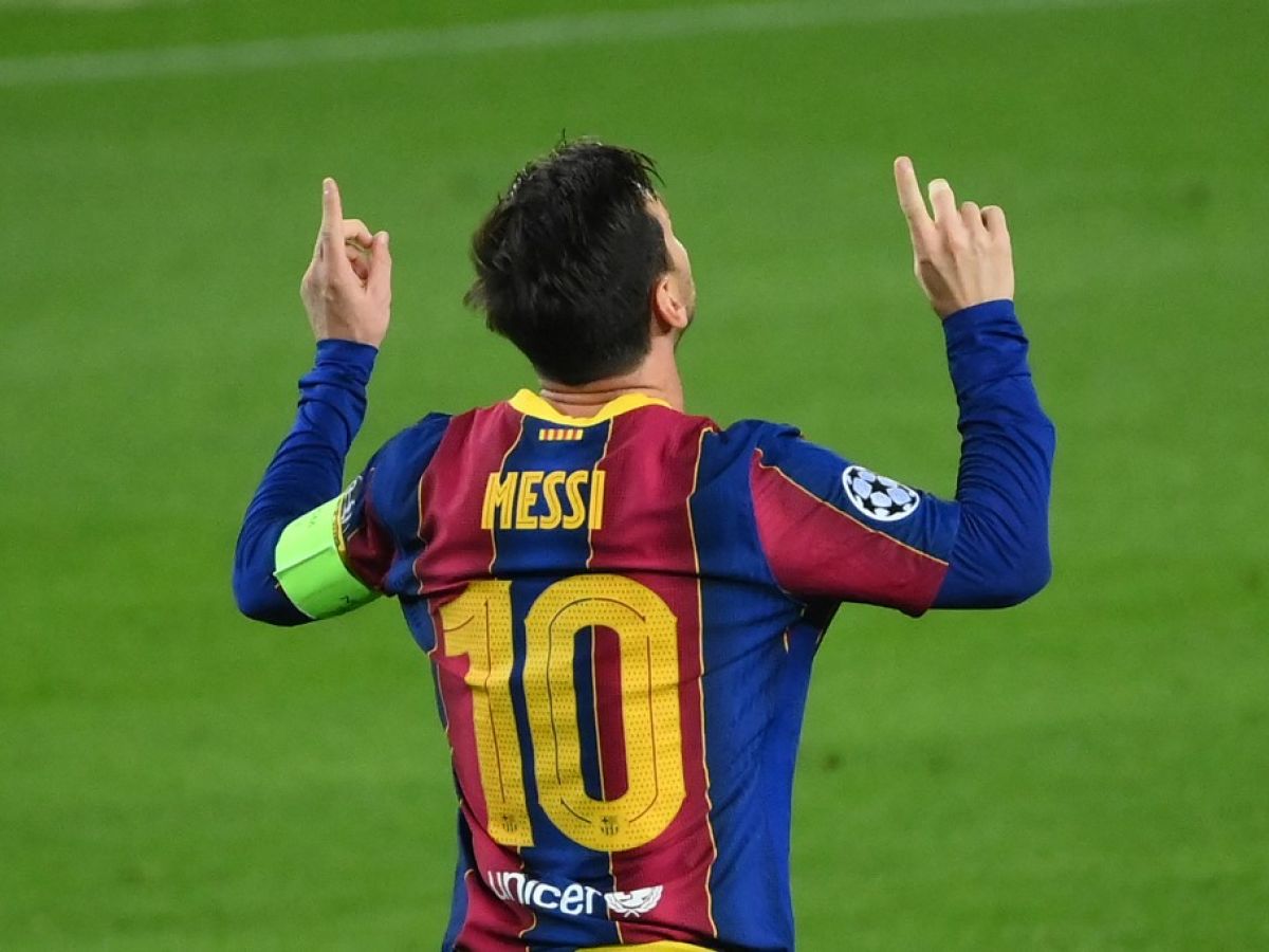 Conheça A Incrível História Do Jogador De Futebol Lionel Messi Ao 