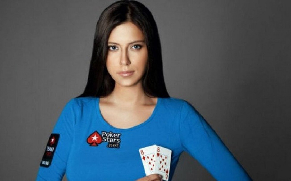 Descubra quem foi Liliya Novikova, chamada de musa do pôquer
