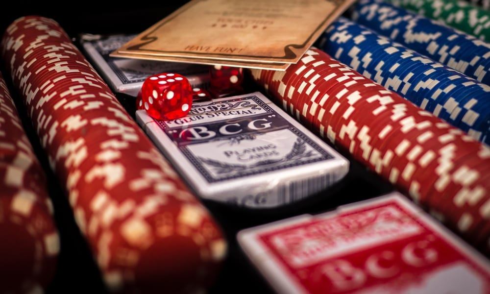 Aprenda esse tutorial simples de como jogar pôquer