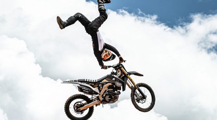 Essas são as manobras mais incríveis do motocross