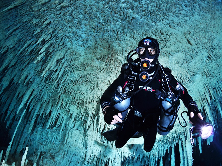 Cave diving - Veja curiosidades sobre esse lindo e perigoso esporte