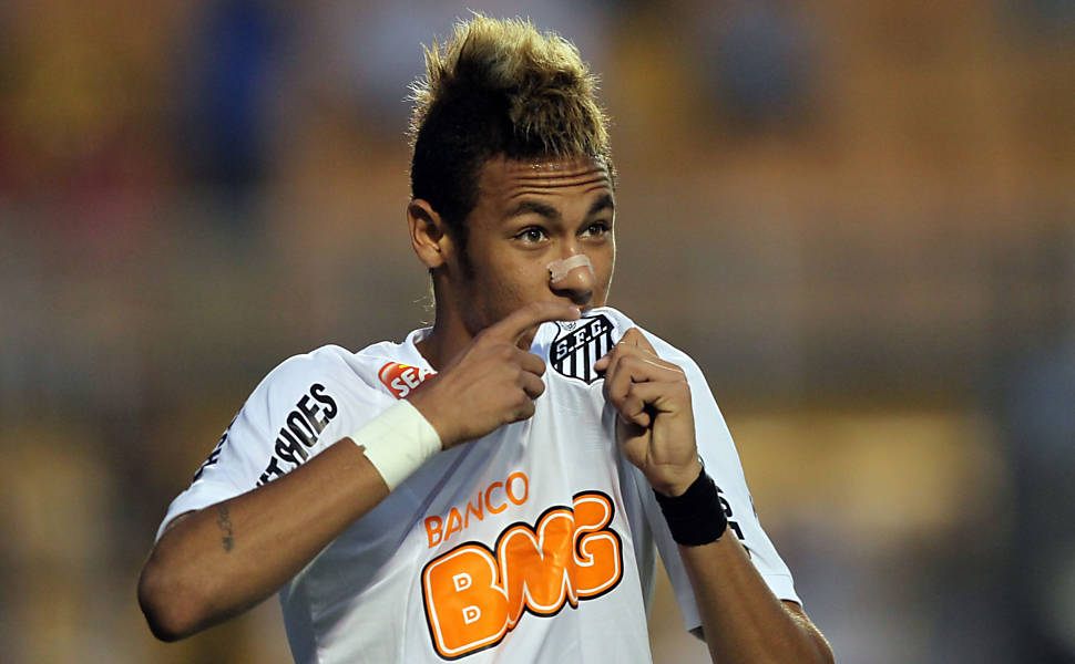 Descubra por quais times o Neymar já jogou